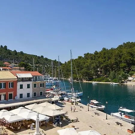 The Captain'S Bridge Gaios Exterior photo