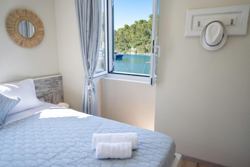 Apartment The Captain's Bridge Gaios